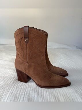 Coach Pamela Suede Sienna suede boots 8 brown cowgirl boho bootie